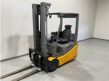 Electric forklift Jungheinrich EFG 216 K: picture 4
