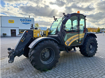 Telescopic handler NEW HOLLAND