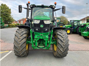 Farm tractor John Deere 6155R: picture 3