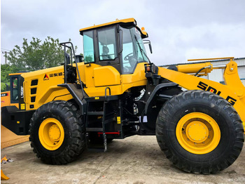 Wheel loader SDLG