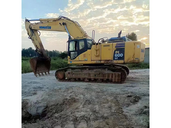 Crawler excavator KOMATSU PC600