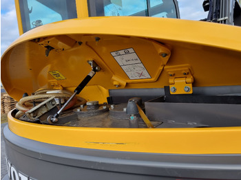Crawler excavator VOLVO ECR 88D PRO: picture 3