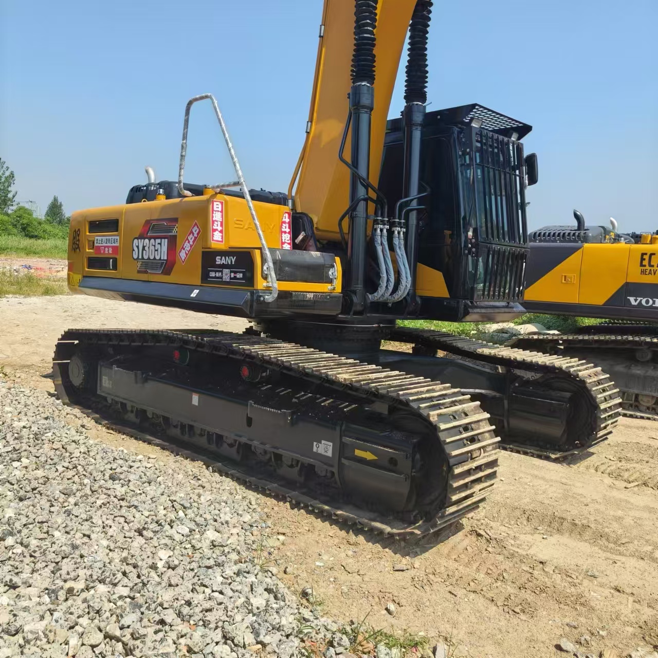 Crawler excavator SANY SY365H: picture 3