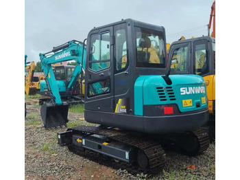 Mini excavator SUNWARD SWE 60E: picture 2