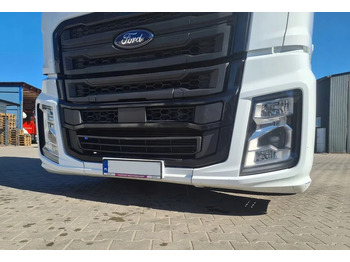 Bumper FORD