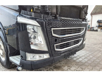Bumper VOLVO FH16