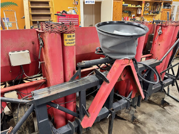 Potato planter