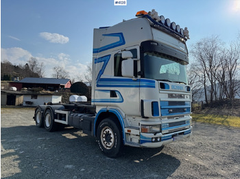 Hook lift truck SCANIA R144