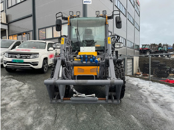 Compact loader 2023 LM Trac 587, DEMO, LIKE NEW!: picture 2 Compact loader 2023 LM Trac 587, DEMO, LIKE NEW!: picture 2