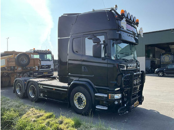 Tractor truck SCANIA R 580