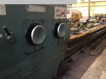 Metal lathe