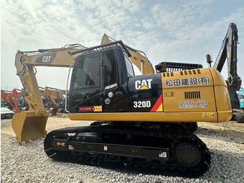Crawler excavator CATERPILLAR 320D2