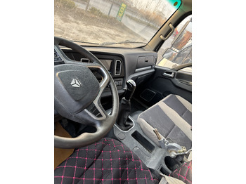 Concrete mixer truck SINOTRUCK: picture 5