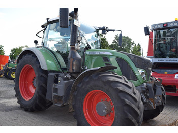 Farm tractor FENDT 724 Vario