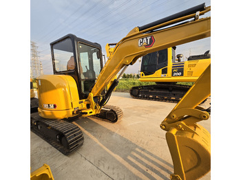 Mini excavator CATERPILLAR 303.5: picture 4