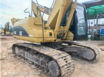 Crawler excavator CATERPILLAR 320C: picture 3