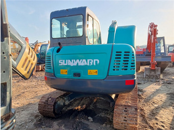 Mini excavator Sunward SWE70E: picture 2 Mini excavator Sunward SWE70E: picture 2