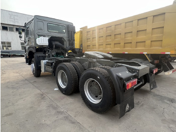 Tractor truck SINOTRUK HOWO