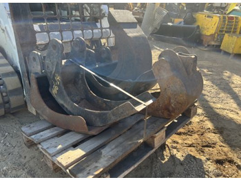 Excavator bucket Godet banane pour mini pelle: picture 2