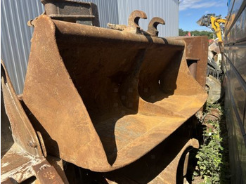 Excavator bucket