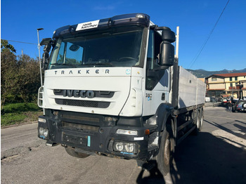 Dropside/ Flatbed truck IVECO Trakker