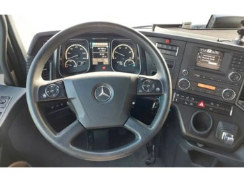 Box truck Mercedes-Benz ACTROS 2542: picture 4