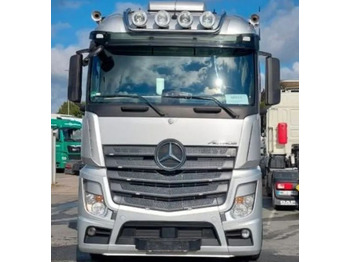 Box truck Mercedes-Benz ACTROS 2542: picture 5