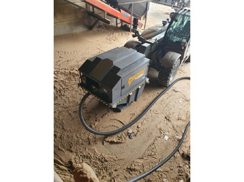 Industrial vacuum cleaner