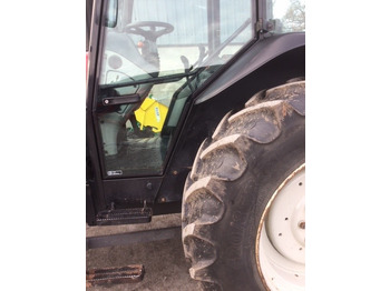 Farm tractor 2016 Valtra A93, one local owner machine: picture 5 Farm tractor 2016 Valtra A93, one local owner machine: picture 5