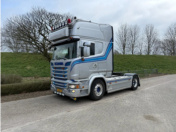 Tractor truck SCANIA R 520