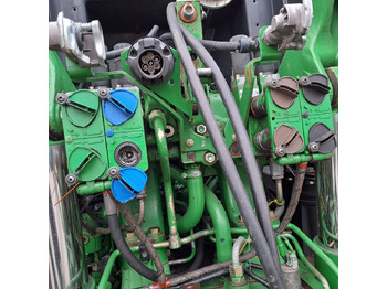 Farm tractor JOHN DEERE 6170R - ASTA AGRIBERTOCCHI: picture 5 Farm tractor JOHN DEERE 6170R - ASTA AGRIBERTOCCHI: picture 5