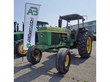 Farm tractor