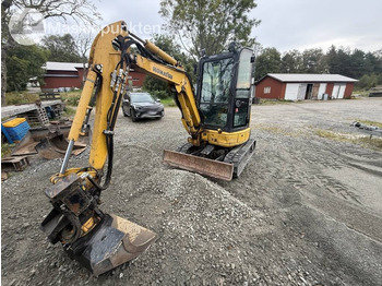 Mini excavator KOMATSU PC26
