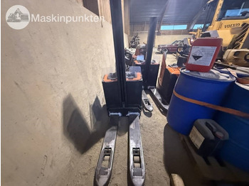 Electric forklift Toyota BT SWE 160 L: picture 5