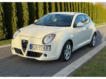 Car ALFA ROMEO