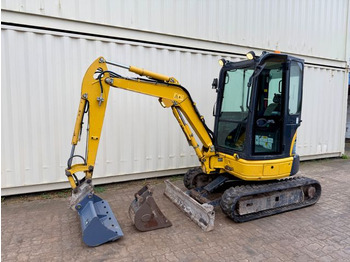 Mini excavator KOMATSU PC26MR-3