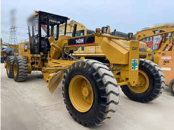 Grader CATERPILLAR 140H: picture 2
