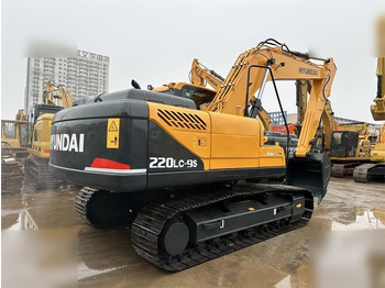 Crawler excavator HYUNDAI ROBEX 220 LC-9S: picture 2