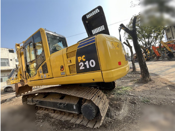 Crawler excavator KOMATSU PC210-8: picture 2 Crawler excavator KOMATSU PC210-8: picture 2