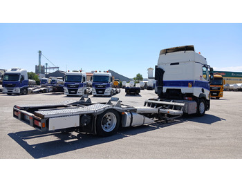 Autotransporter truck for transportation of heavy machinery RENAULT T 520: picture 4