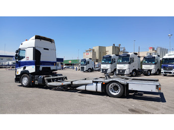 Autotransporter truck for transportation of heavy machinery RENAULT T 520: picture 3