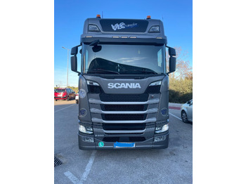 Tractor truck SCANIA S 500