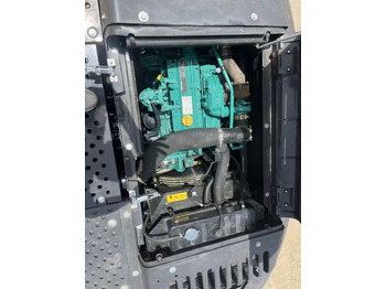 Crawler excavator VOLVO EC140: picture 4 Crawler excavator VOLVO EC140: picture 4