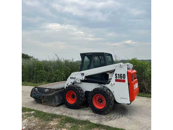 Skid steer loader BOBCAT S160