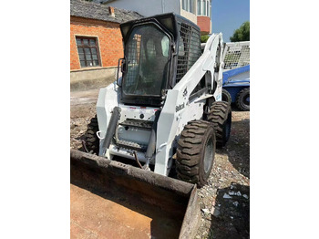 Skid steer loader BOBCAT S300