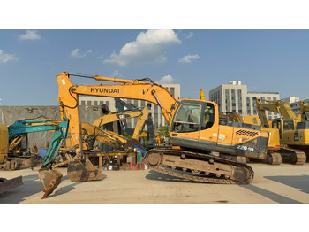 Crawler excavator HYUNDAI