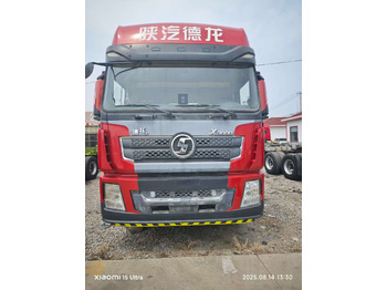 Tractor truck SHACMAN