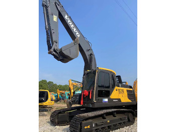 Crawler excavator VOLVO EC210: picture 3