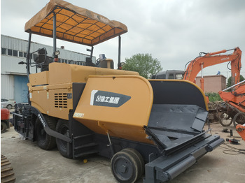 Asphalt paver XCMG RP602L: picture 5 Asphalt paver XCMG RP602L: picture 5
