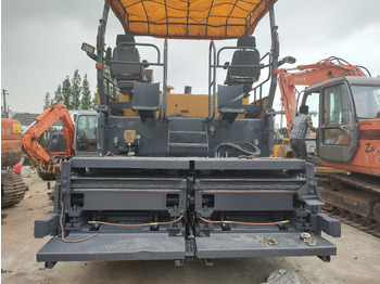 Asphalt paver XCMG RP602L: picture 3 Asphalt paver XCMG RP602L: picture 3